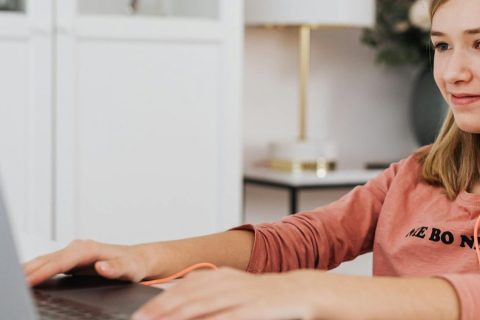 How to Choose Online High School Courses That Work in 2026